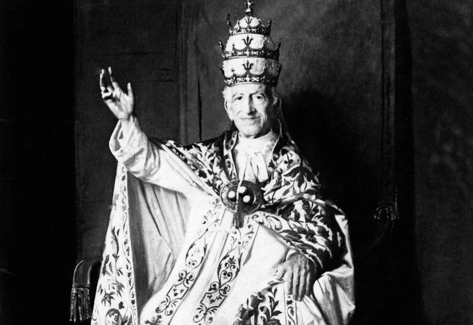 Stefan George huldigt Leo XIII.: Zur lyrischen Vision eines «schön erfüllten daseins»